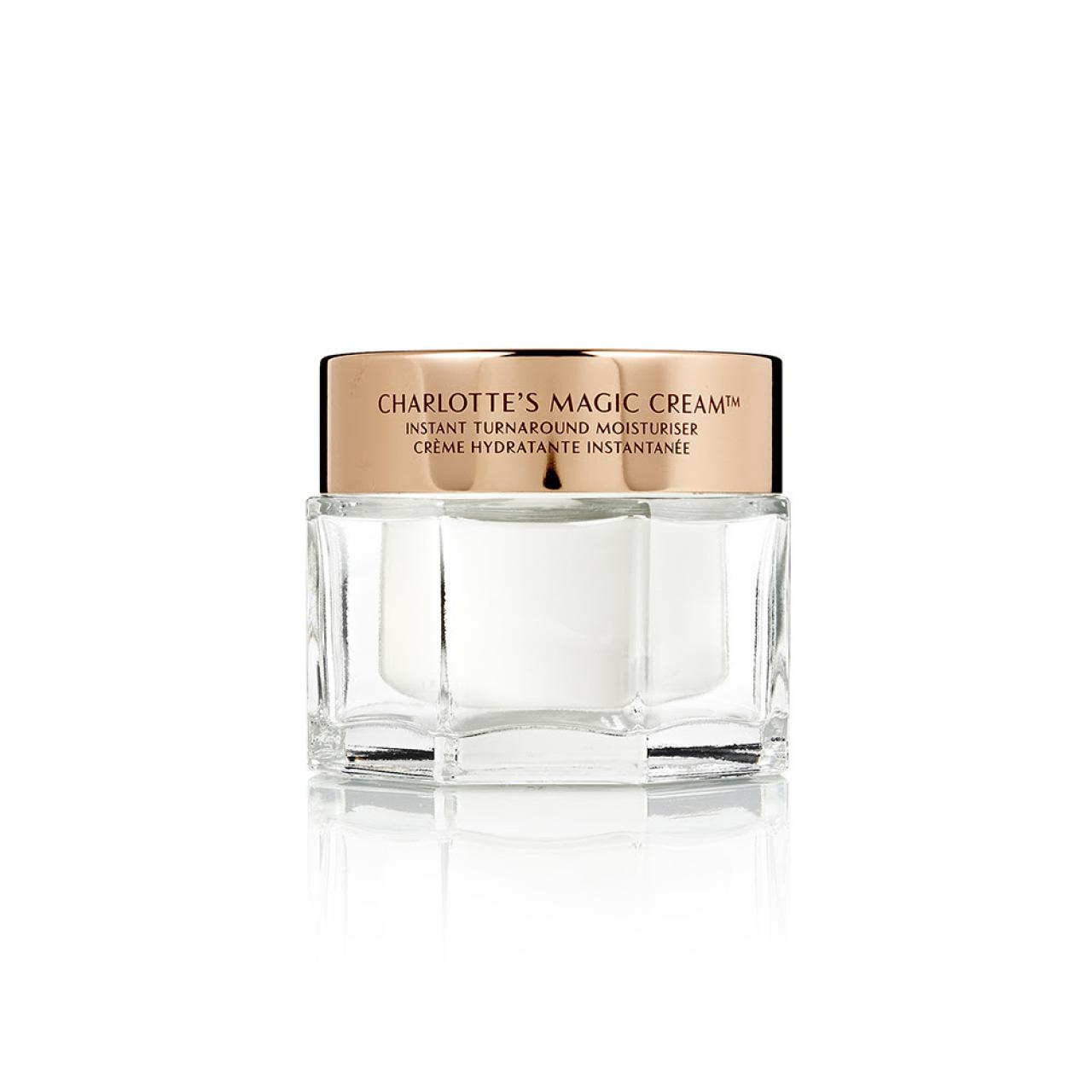 Magic Cream, de Charlotte Tilbury (90 €).