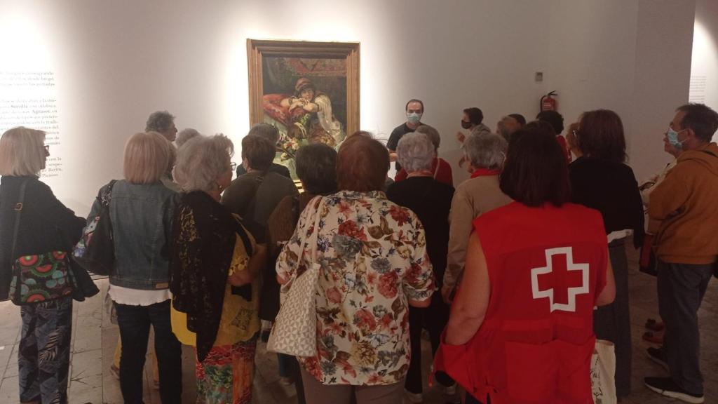 Una ruta guiada por Cruz Roja para los más mayores