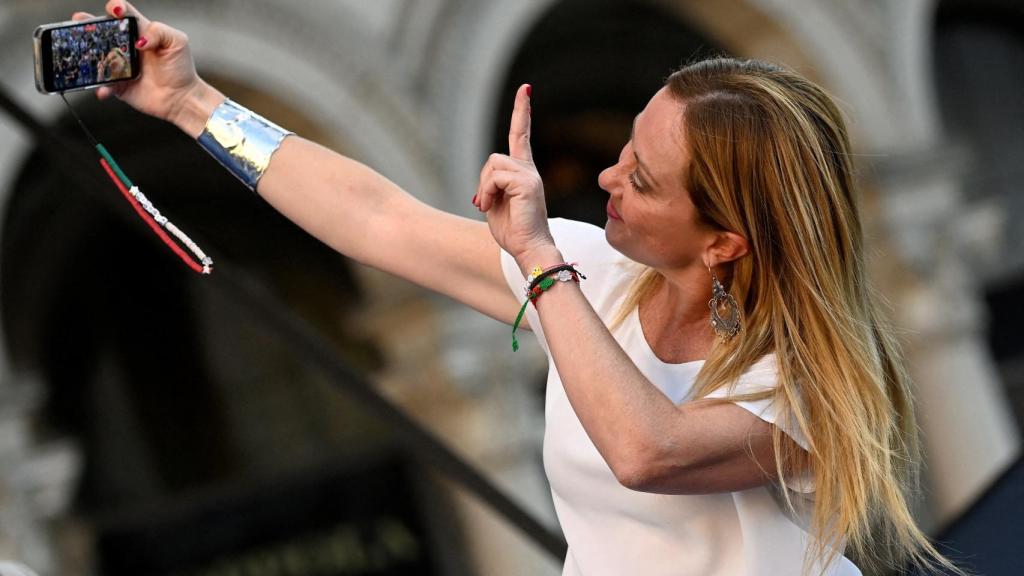 Giorgia Meloni, durante un acto electoral en Milán