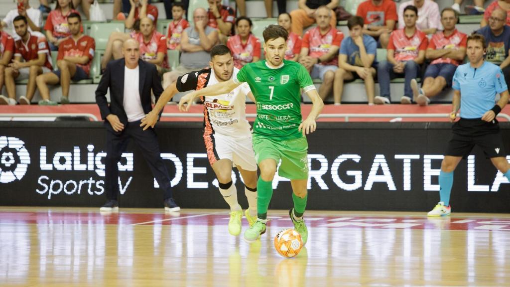 Alvarito durante El Pozo Murcia-BeSoccer UMA Antequera