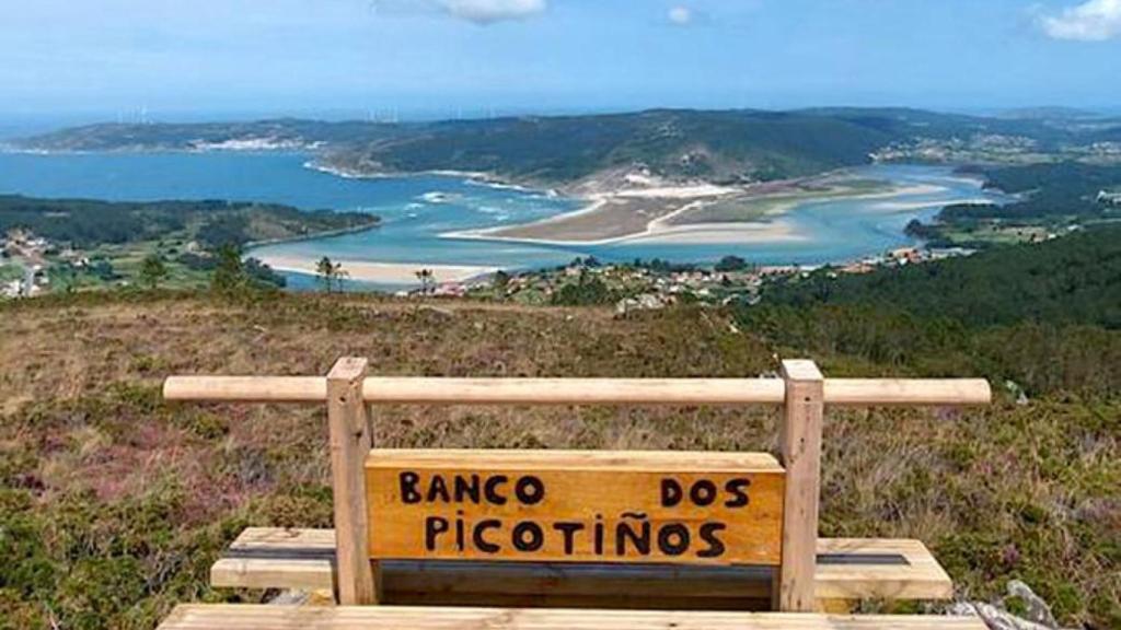 Banco dos Picotiños, en Cabana de Bergantiños (A Coruña)