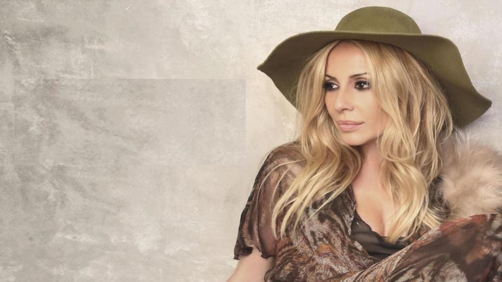 'Socialité' denuncia la cuestionable actitud de Marta Sánchez con los reportajes gráficos