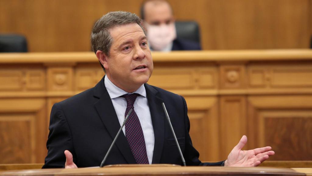 Emiliano García-Page, presidente de Castilla-La Mancha, en el Debate sobre el Estado de la Región en 2021.