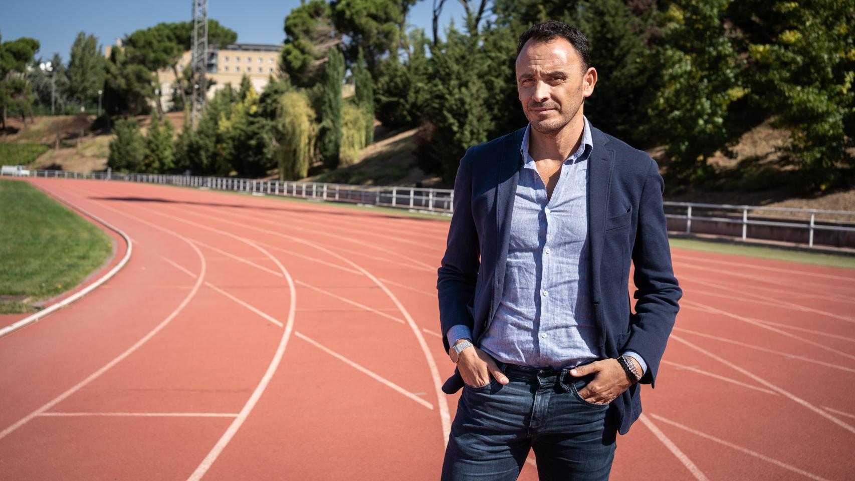 Roberto Sotomayor, el atleta de Podemos candidato a la Alcaldía de Madrid.