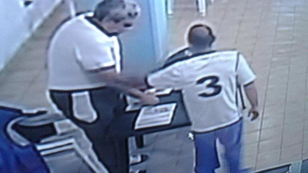 Baduel y Heredia conspiran desde dentro de Ramo Verde en unas imágenes tomadas por unas cámaras de dentro de la prisión y difundidas por TeleSur