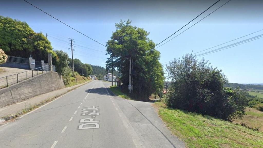 DP-5404 en las cercanías del núcleo de Santalla