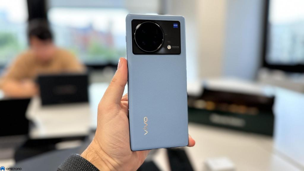 vivo X Fold+.