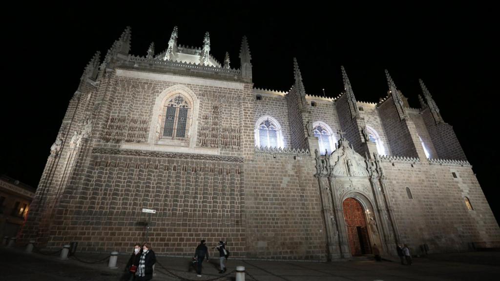 Iluminación artística del monasterio de San Juan de los Reyes.