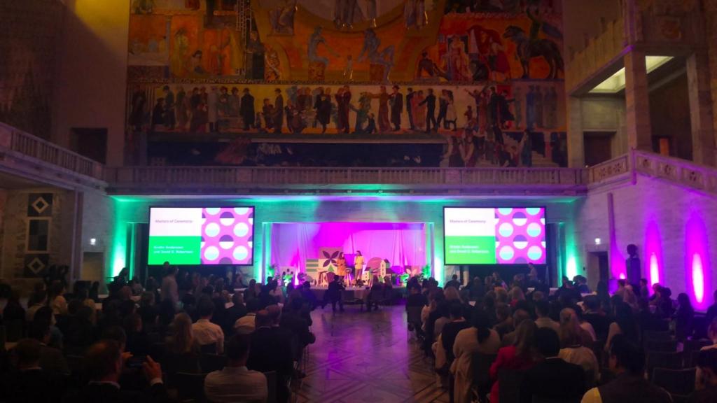 Un instante de la recepción internacional de la Oslo Innovation Week 2022, en el ayuntamiento de la capital noruega.