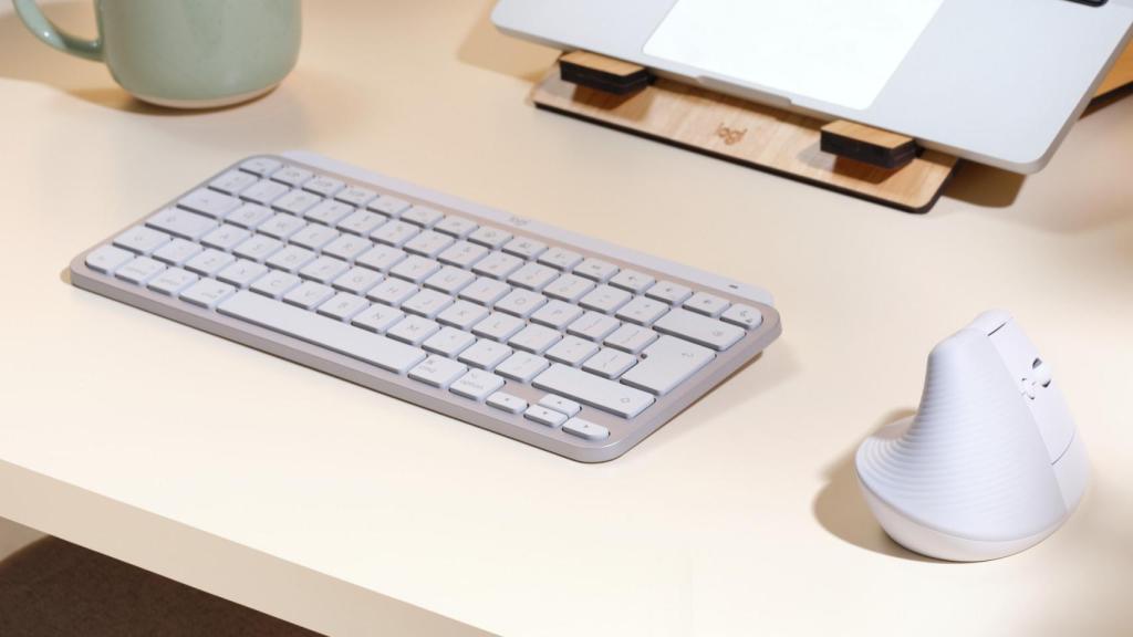 Ratón Lift junto al MX Mechanical Mini