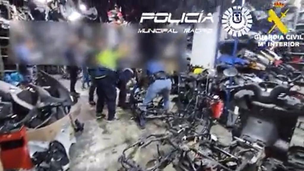 Dieciséis detenidos en una operación contra una banda que robaba y desguazaba vehículos