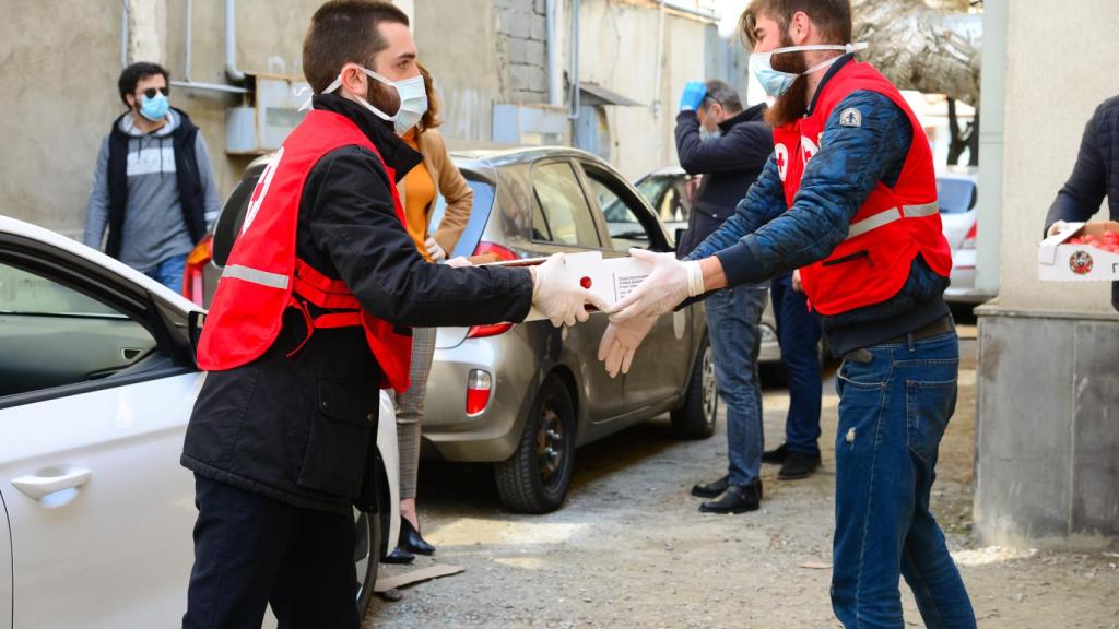 Voluntarios de Cruz Roja