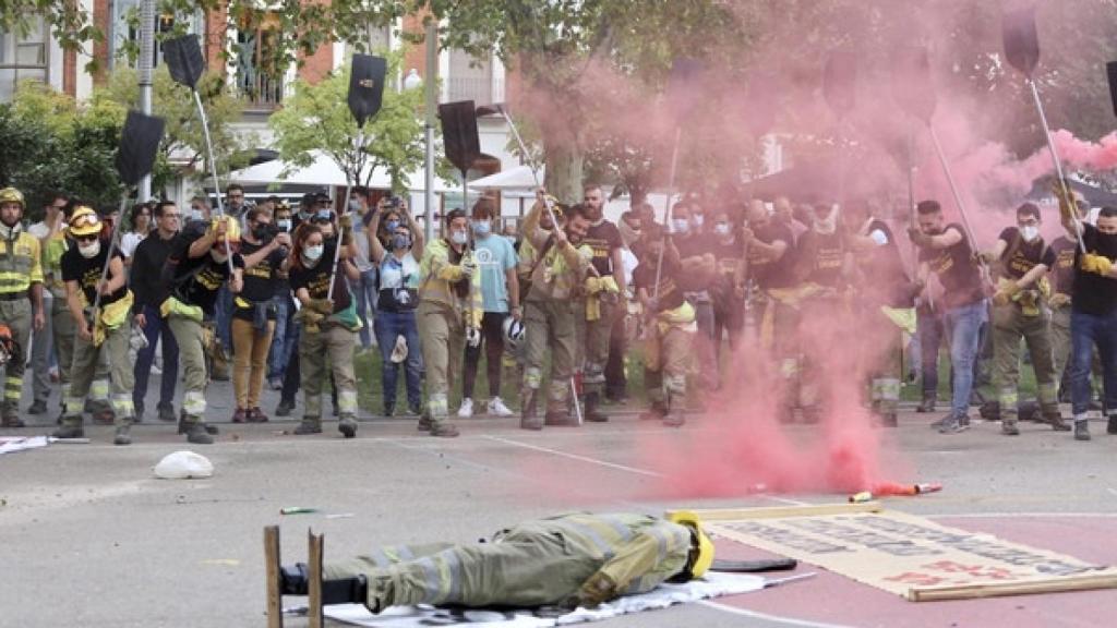 Manifestación del colectivo de los Bomberos Forestales