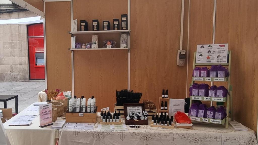 Stand de Naturantas en una feria.