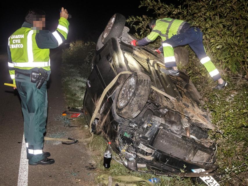 Estado en el que quedó el vehículo en el accidente de Robleda.