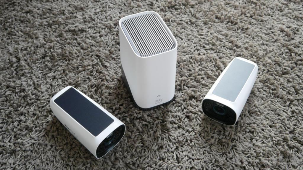 Probamos el sistema de cámaras con batería infinita con placas solares