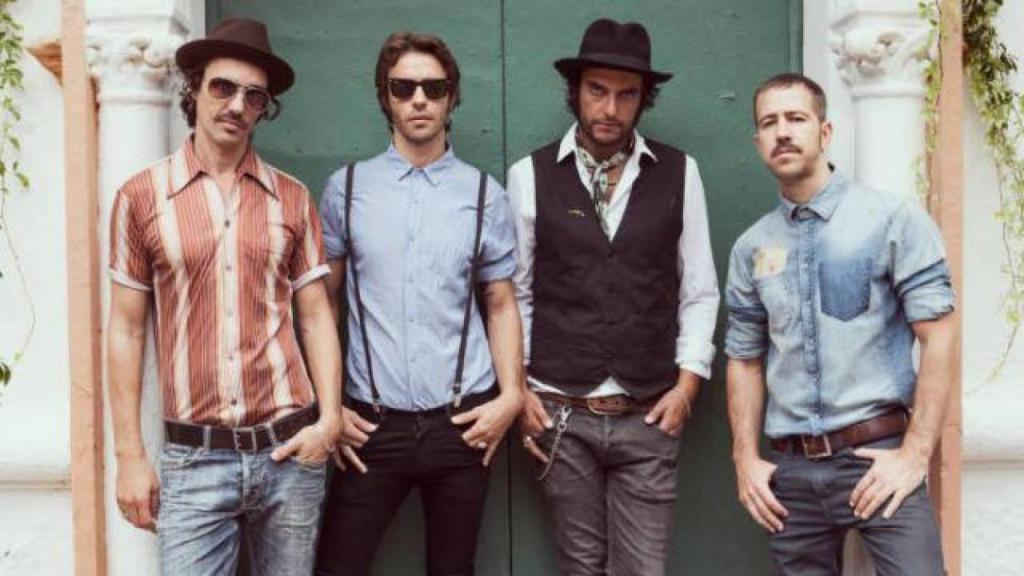 Santero y los Muchachos