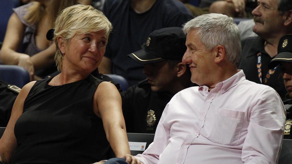 Inés Ballester y su hoy exmarido, Juan Luis Ruiz de Gauna, en un acto público en julio de 2012.