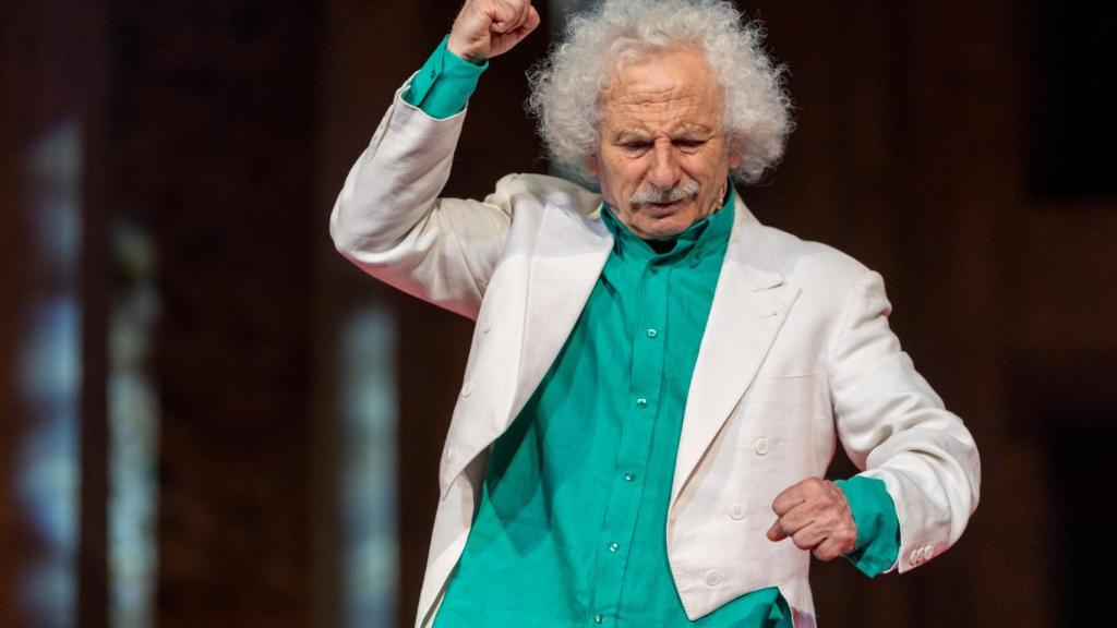 'El Brujo', en su función de 'Los Dioses y Dios'