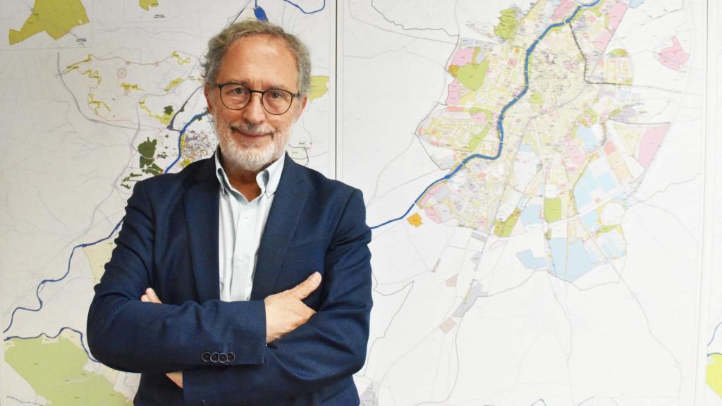 Manuel Saravia atiende a EL ESPAÑOL de Castilla y León