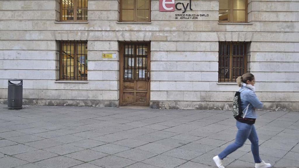 Una oficina del ECYL en Valladolid