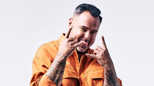 El cantante Juan Magán en una imagen promocional de su nuevo tema, 'No nos vamos', facilitada a EL ESPAÑOL