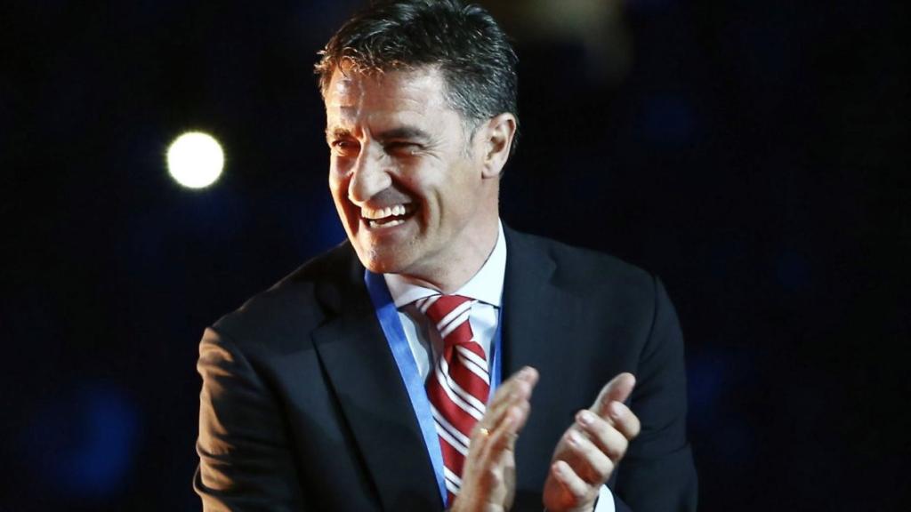 Michel González, presentado como nuevo entrenador del Olympiacos