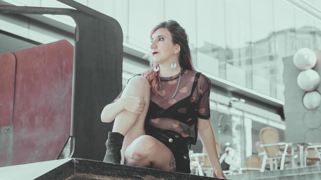 María Velasco, dramaturga.