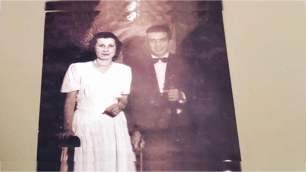 Antigua foto de una pareja.