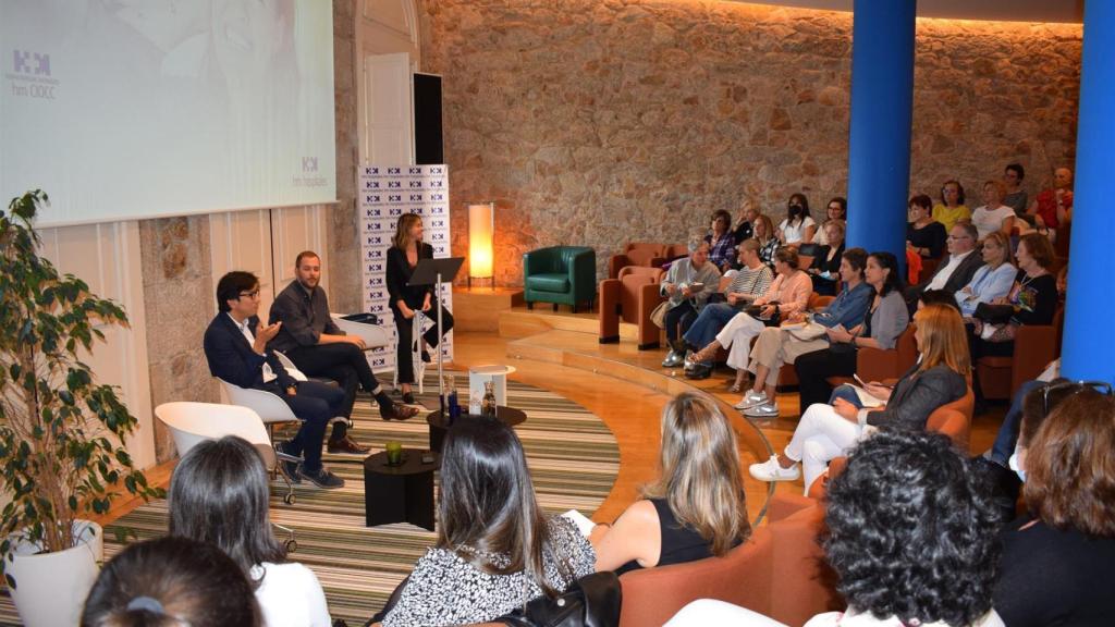 HM Modelo de A Coruña recomienda prevenir la menopausia precoz en personas con cáncer de mama