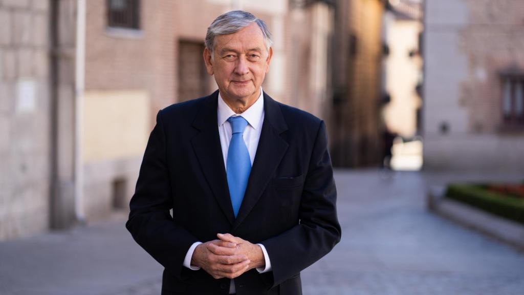 Danilo Türk, presidente del club de Madrid, posa para EL ESPAÑOL.