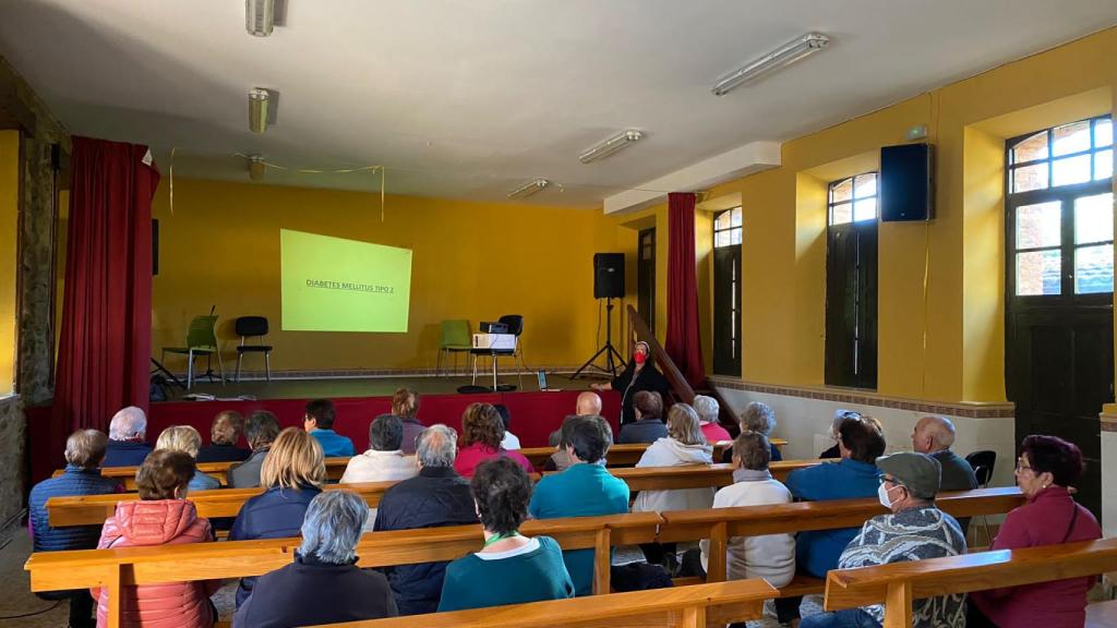 Charla en Ferreras de Arriba