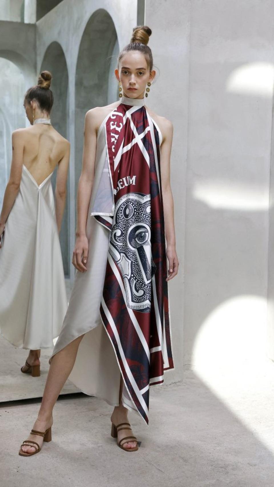 Look de 'Cap2: Recuerdo'.