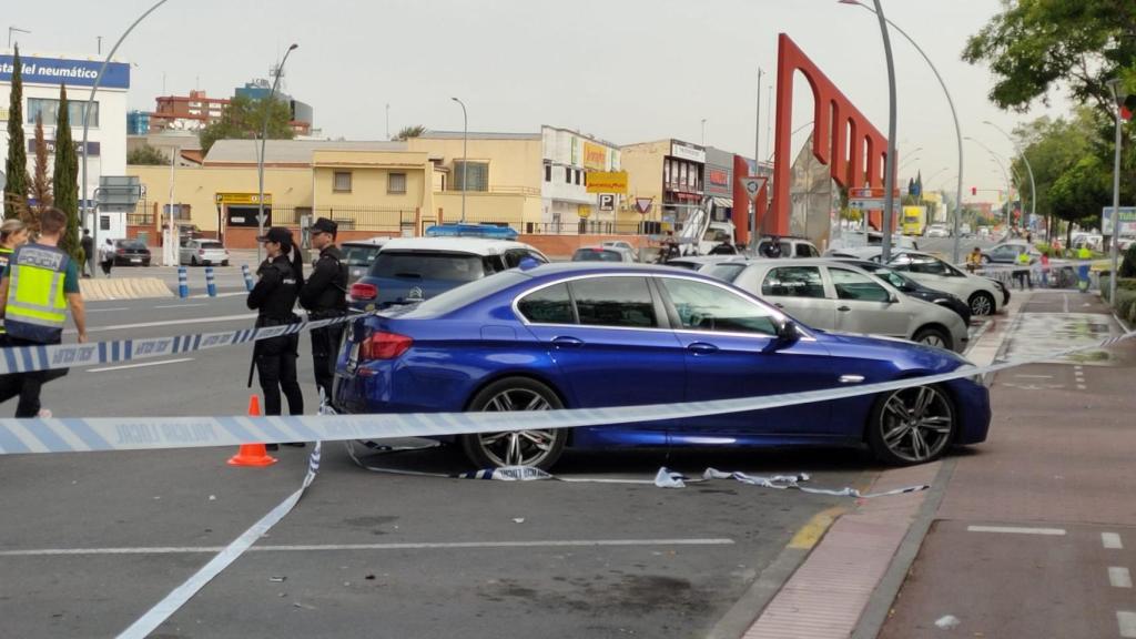 El coche en el que presuntamente llegaron los asesinos.