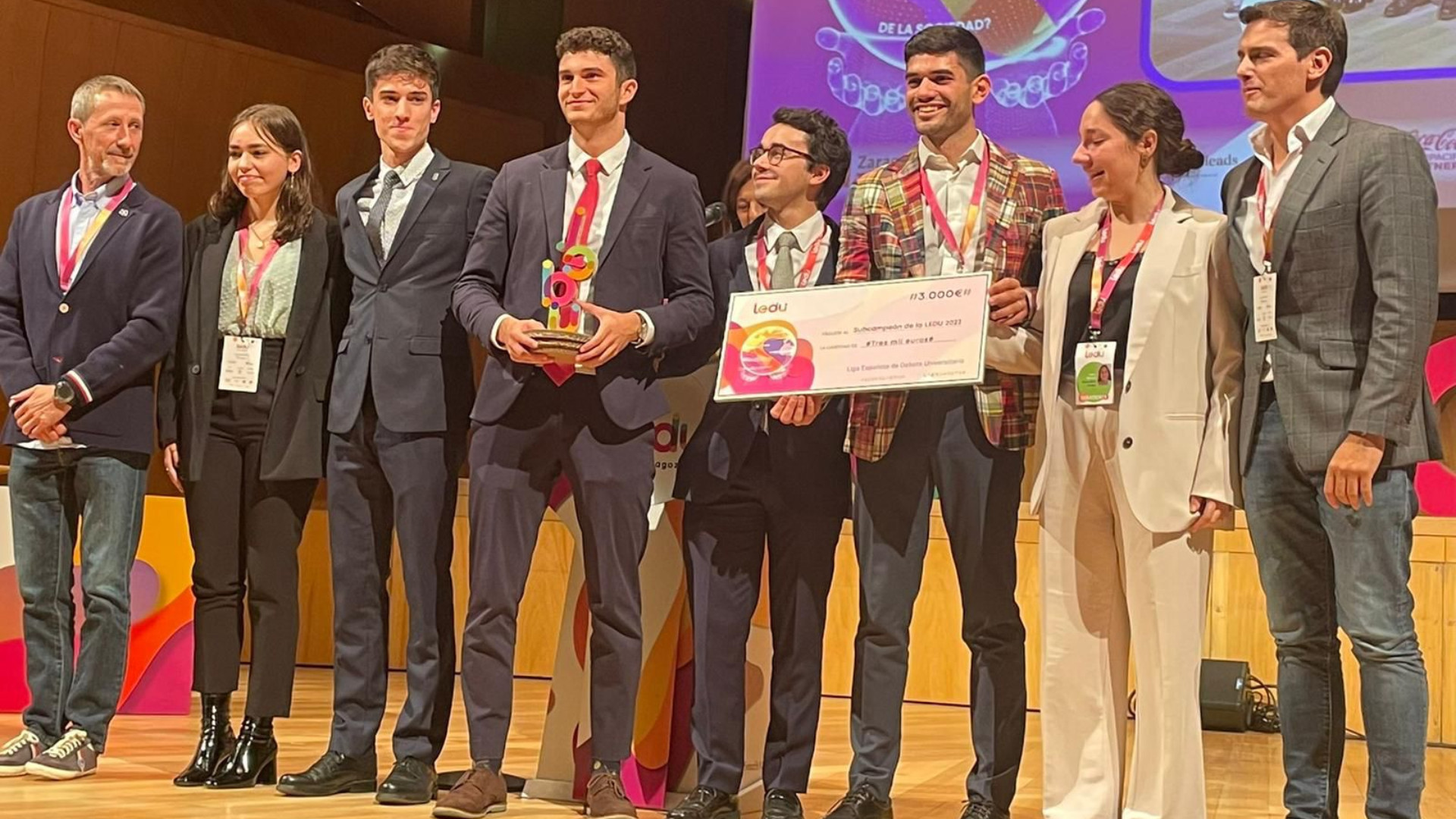 Equipo de la Asociación Retórica de la Universidad de Vigo, subcampeones de la LEDU 2022. Foto: UVigo