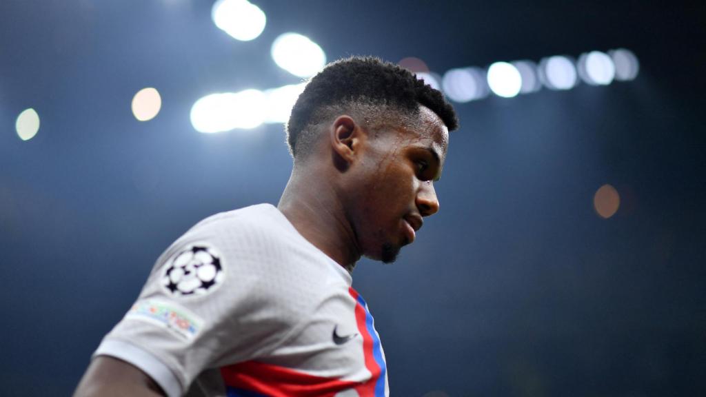 Ansu Fati, iluminado por los focos del Guisseppe Meazza