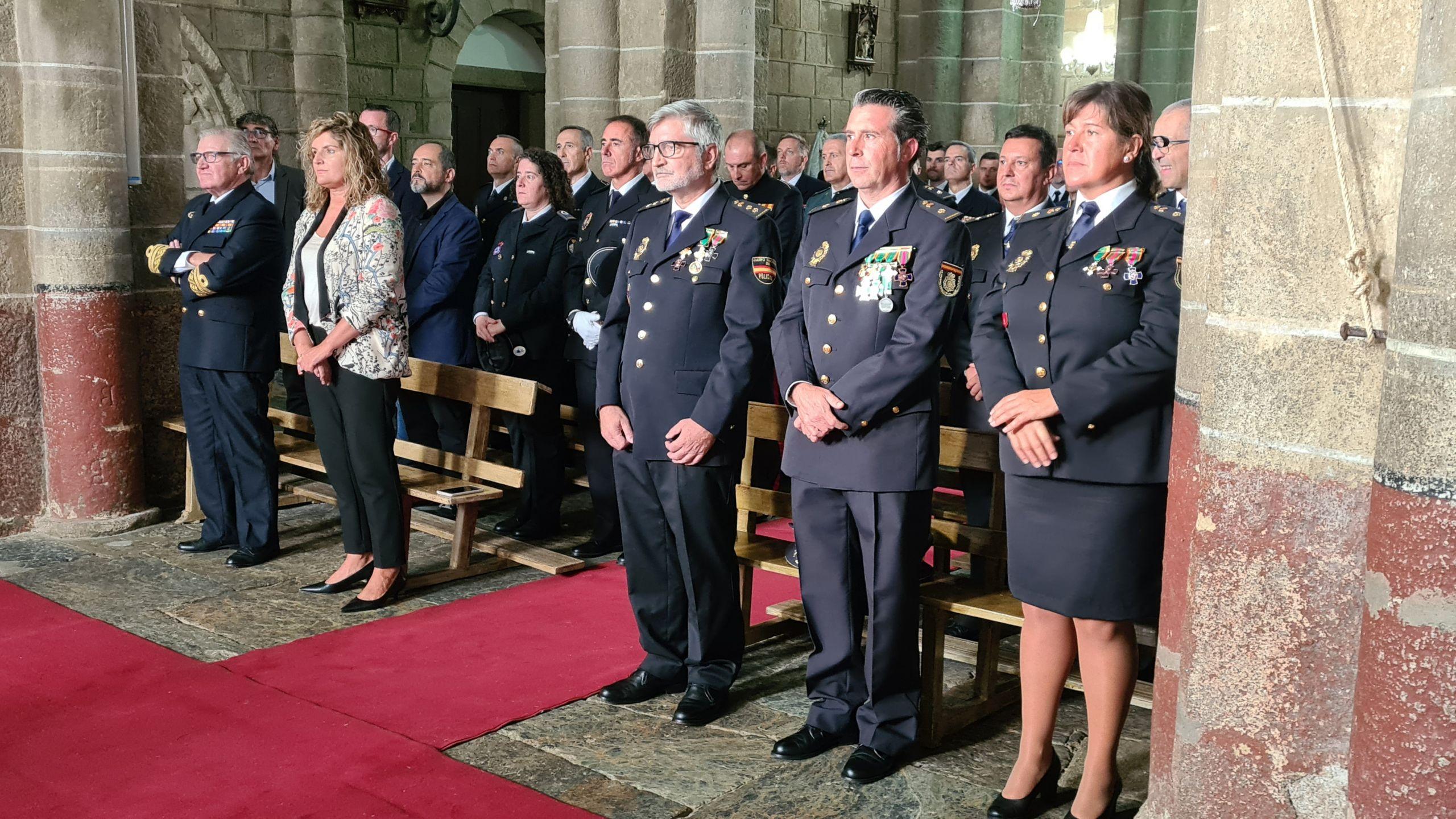 Misa celebrada en San Martiño de Xuvia. Imagen: Concello de Narón