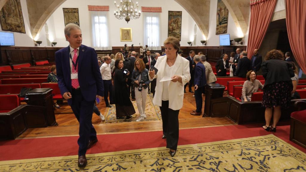 Seminario con el Tribunal de Cuentas en el Paraninfo de la Universidad de Salamanca