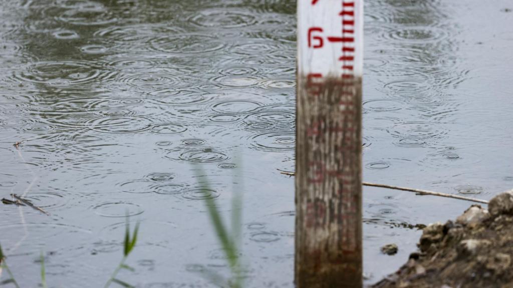 La previsión de este miércoles y jueves marca tormentas fuertes en Alicante, en la imagen lluvias recientes en la Comunidad Valenciana.