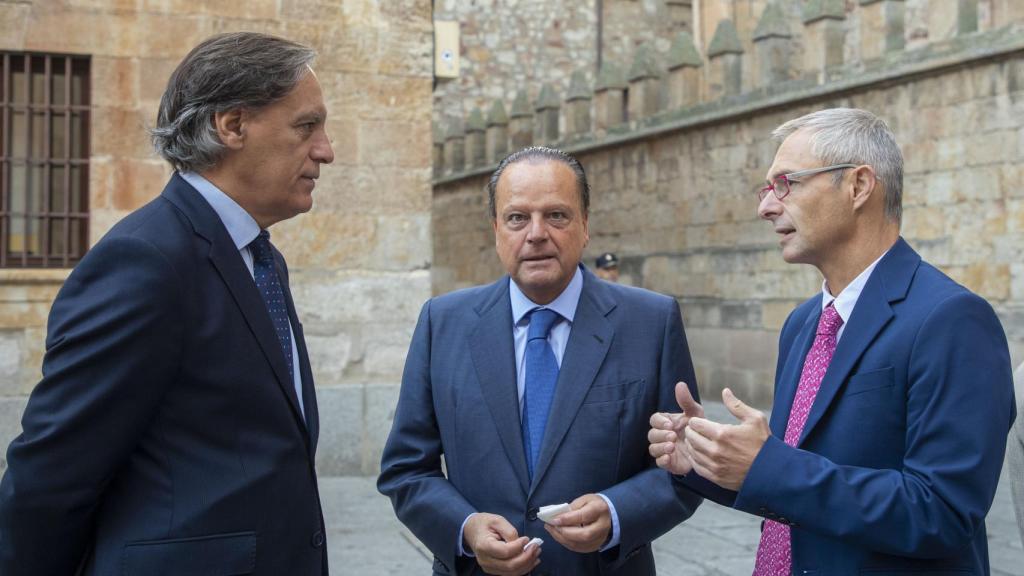 El alcalde de Salamanca, el presidente del Consejo de Cuentas y el rector de la USAL