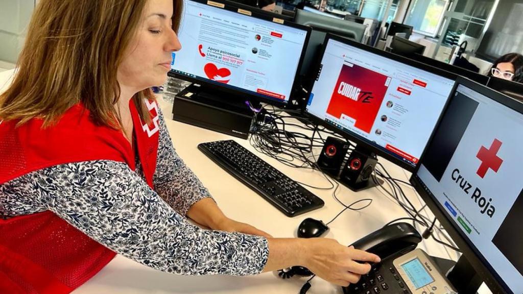 Cerca de 800 castellanos y leoneses han llamado a Cruz Roja para pedir soporte emocional