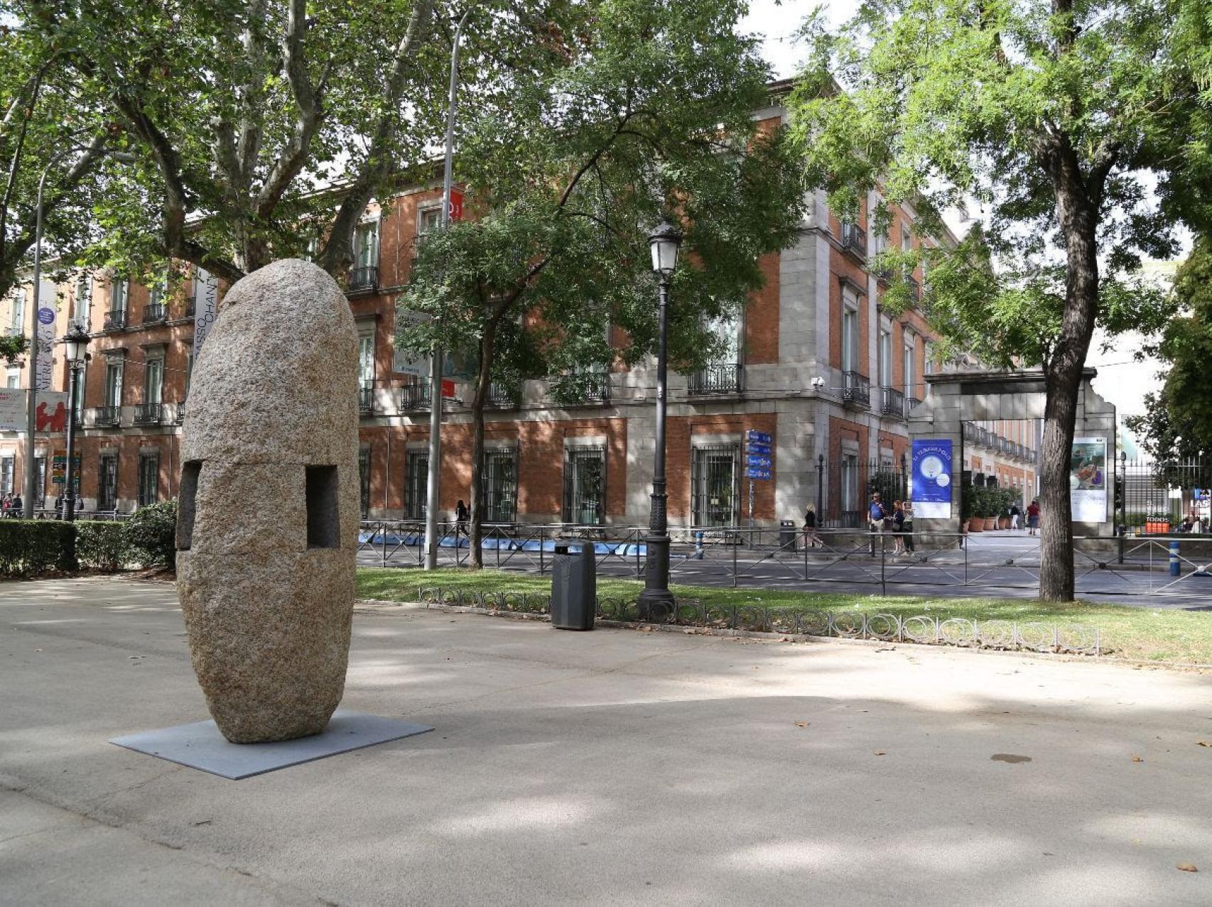 'Menhir', en el Paseo del Prado