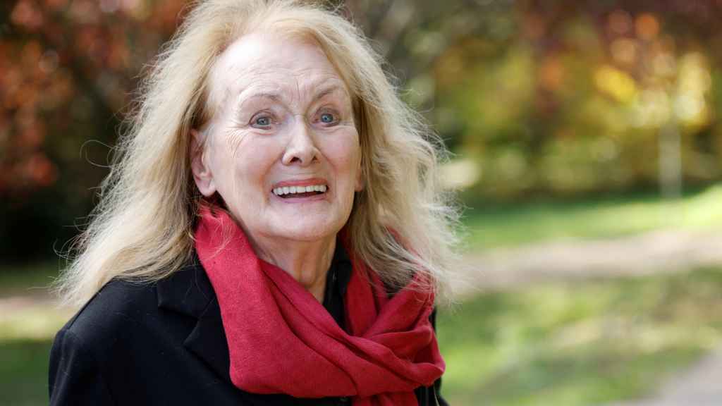 Annie Ernaux, fotografiada este jueves tras ser galardonada con el Nobel de Literatura.