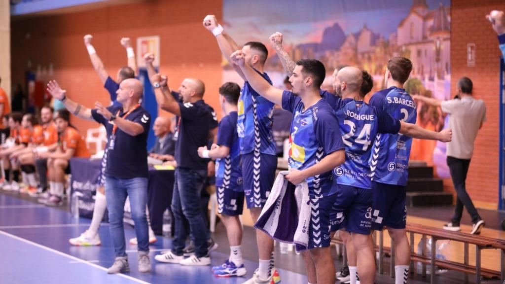 Los jugadores del TM Benidorm, en imagen de archivo.