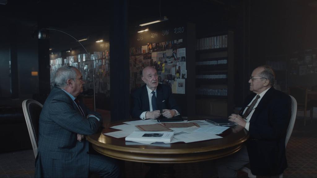 Los exagentes del CESID, Manuel Rey y Diego Camacho, y el analista Fernando José Muniesa.