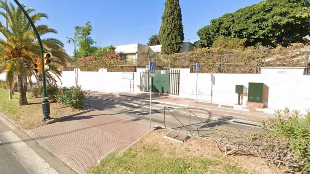 Fachada del IES Sierra Bermeja (Málaga).