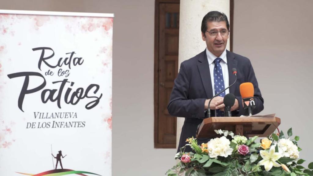 José Manuel Caballero en Villanueva de los Infantes. Foto: Diputación de Ciudad Real.