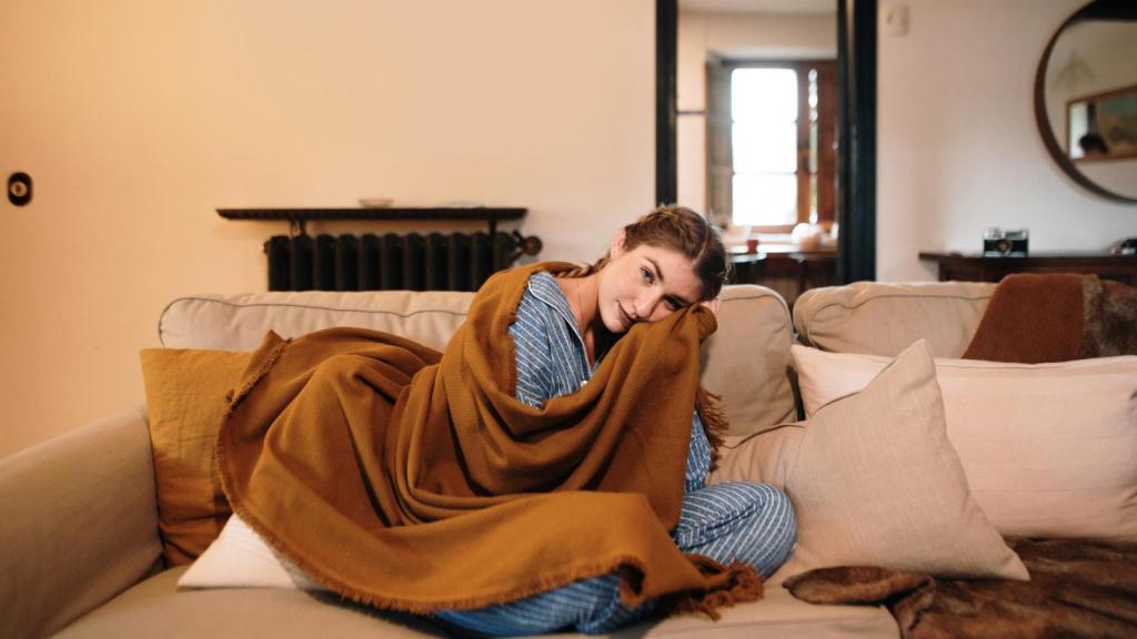 Cuffing Season: ¿por qué afecta en otoño a las solteras?