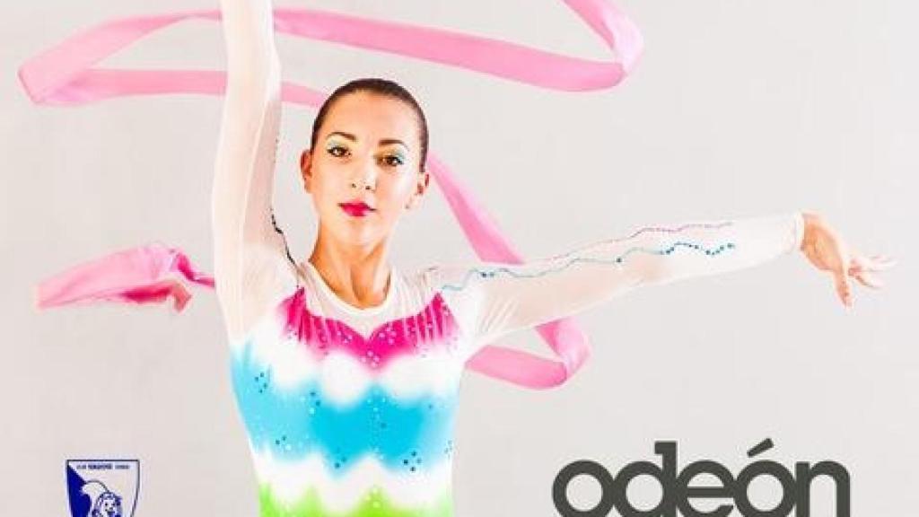 Gimnasia rítmica en el centro comercial Odeón de Narón (A Coruña)