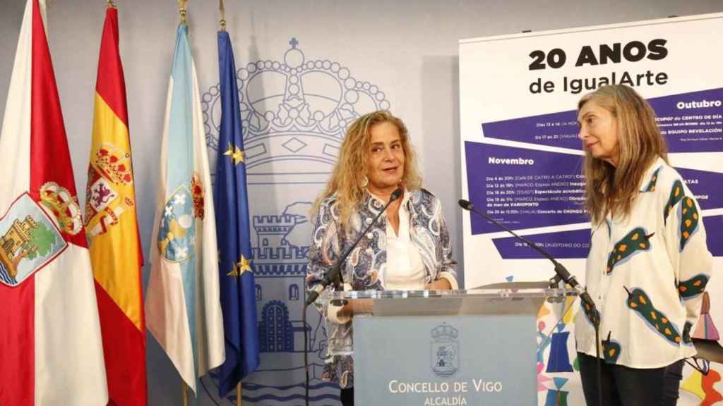 Carmela Silva y Cristina Lago.